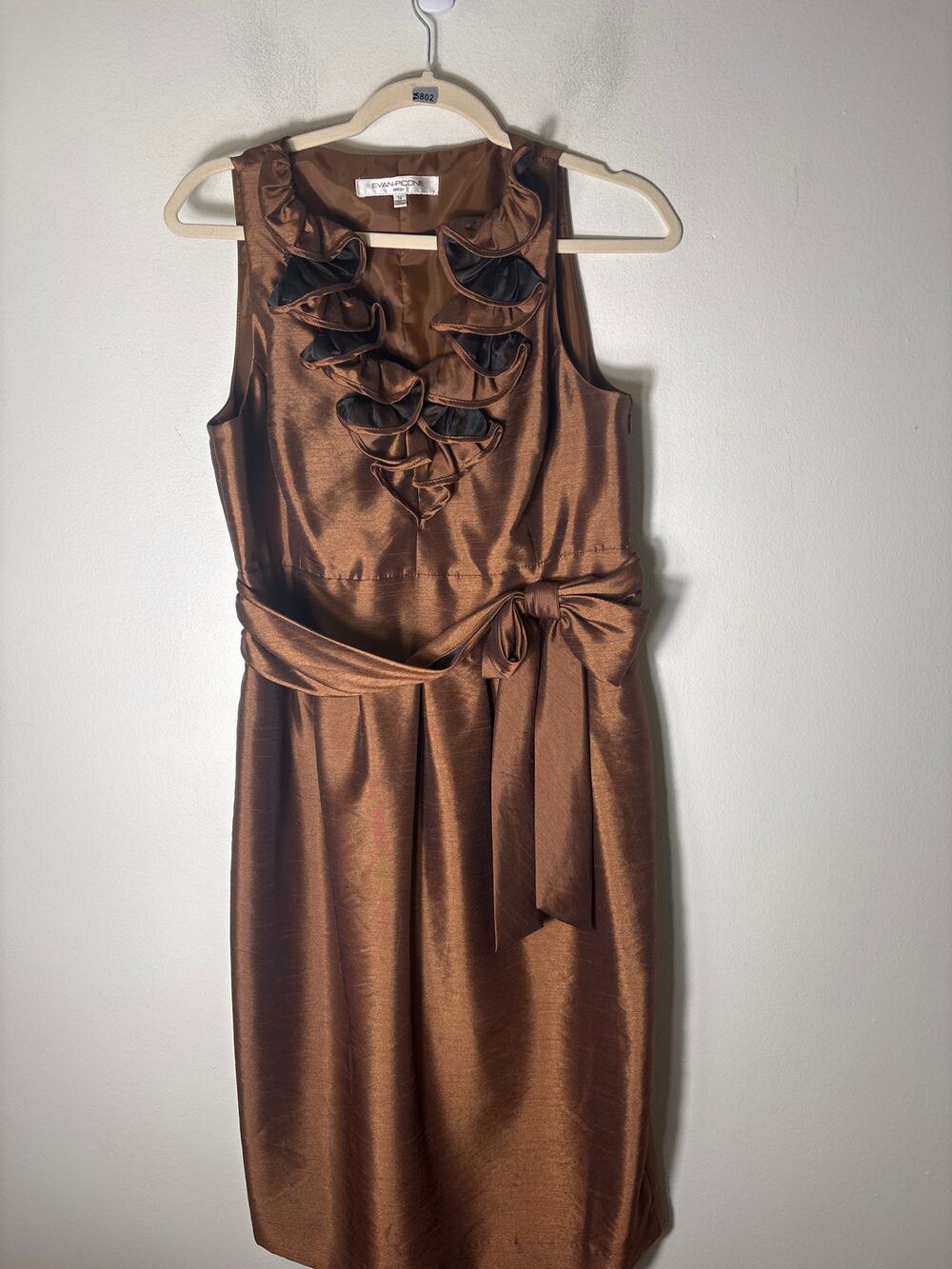 Evan Picone Brown Sleeveless Dress with Ruffle Detailing at the Collar Sz 12